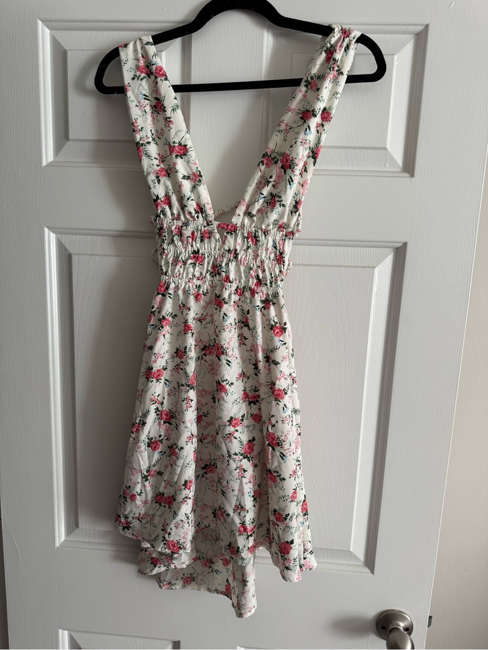 SHEIN White Backless Floral Sundress with Pink Blooms